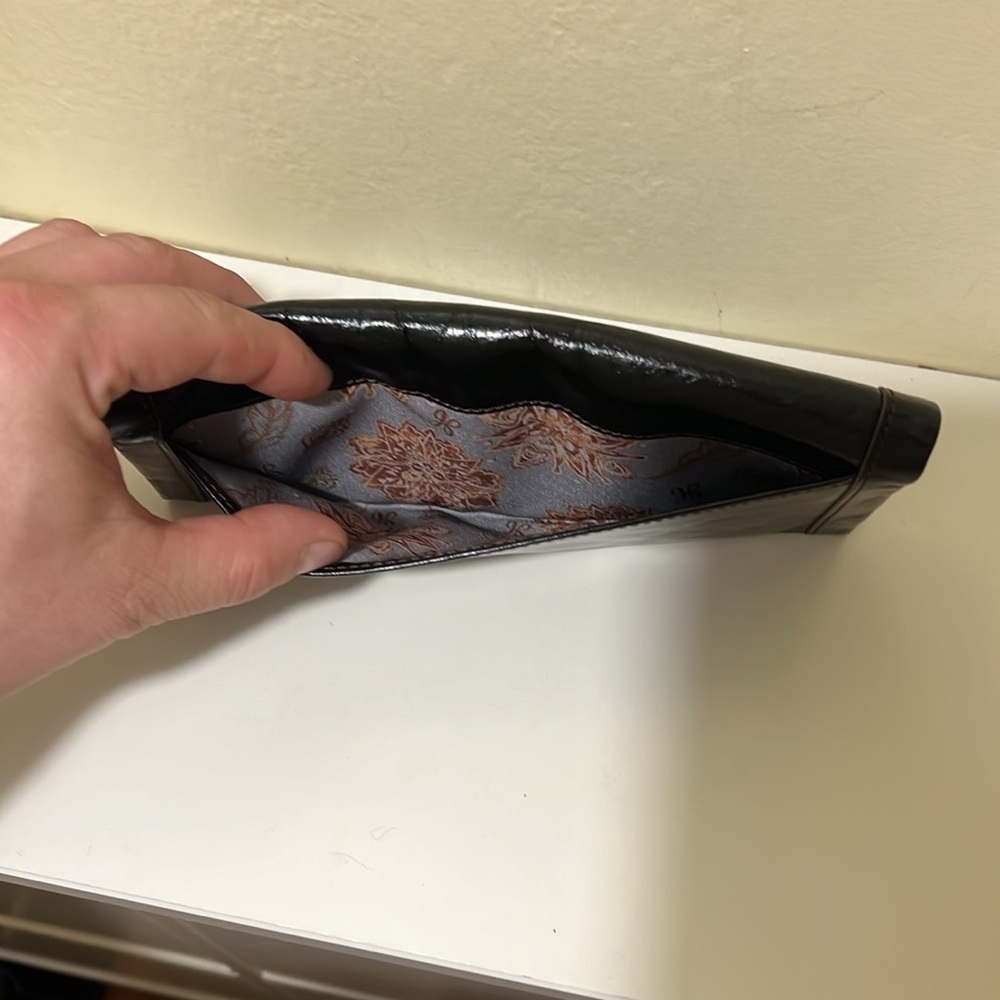 Hobo Black Leather Tri-Fold Wallet - Picture 10 of 10